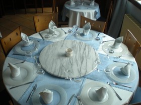 Montane Hotel