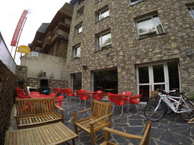 Somriu Hotel Vall Ski