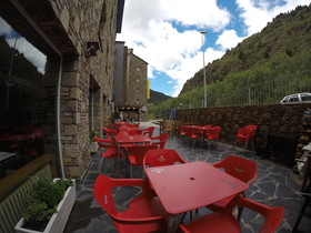 Somriu Hotel Vall Ski