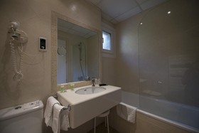 Hotel Bringué
