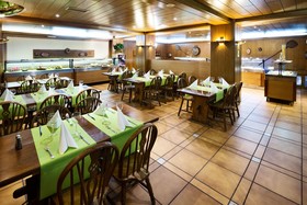 Anyos Park Hotel