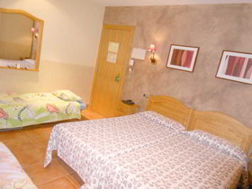 Camp Del Serrat
