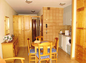 Apartamentos Pie De Pistas Mikka 3000