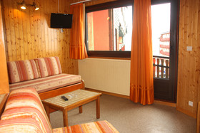Apartamentos Pie De Pistas Mikka 3000