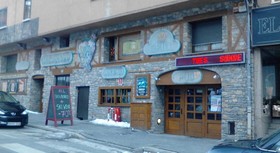 Apartamentos Vaquers 3000