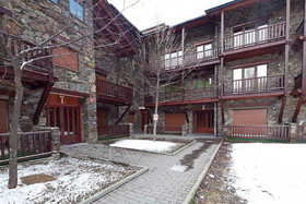 Apartamentos Deusol by Kione