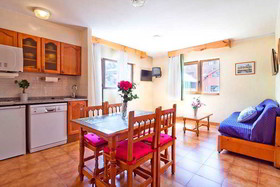 Apartamentos Deusol by Kione