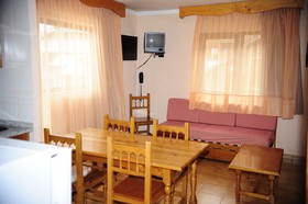 Apartamentos Deusol by Kione