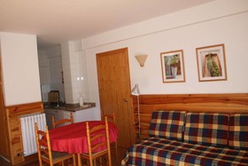 Apartments Casa Vella Popaire