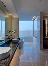 Park Hyatt Abu Dhabi Hotel & Villas