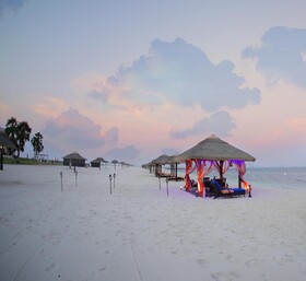 Al Maya Island & Resort