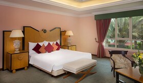 Al Raha Beach Hotel Villas