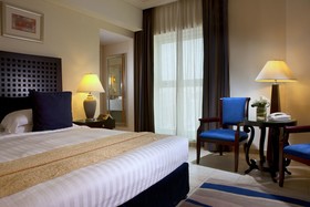 Beach Rotana - All Suites