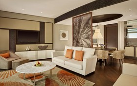 Grand Hyatt Abu Dhabi Hotel & Residences Emirates Pearl