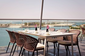 Grand Hyatt Abu Dhabi Hotel & Residences Emirates Pearl