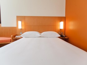 ibis Abu Dhabi Gate