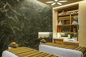 VOGO Abu Dhabi Golf Resort & Spa