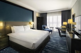 Radisson Blu Hotel & Resort, Al Ain