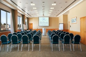 Radisson Blu Hotel & Resort, Al Ain