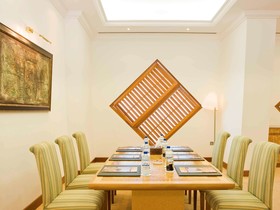 Oryx Grand Hotel Jebel Hafeet