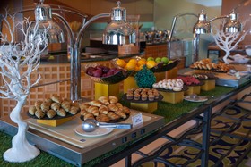 Oryx Grand Hotel Jebel Hafeet