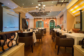 Radisson Blu Hotel & Resort, Al Ain