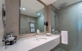 Beach Bay Hotel Mirfa
