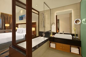 DoubleTree by Hilton Hotel & Residences Dubai Al Barsha