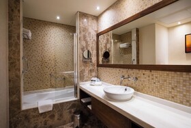 Elite Byblos Hotel - Mall of The Emirates