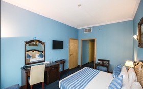 Sun & Sands Hotel