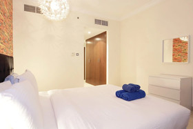 8 Boulevard Walk by New Arabian Holiday Homes