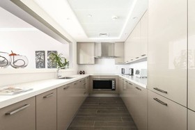 Al Bateen Residence by Frank Porter