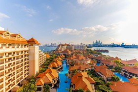 Anantara The Palm Dubai Resort by Maison Privee