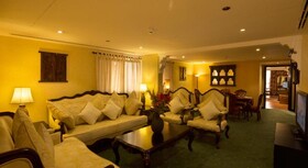 Arabian Courtyard Hotel & Spa