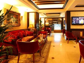 Arabian Courtyard Hotel & Spa