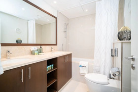 Boulevard Crescent by HiGuests Vacation Homes