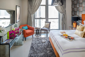 Claren Towers by Dream Inn Dubai