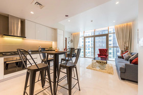 Dubai Marina Towers by Deluxe Holiday Homes
