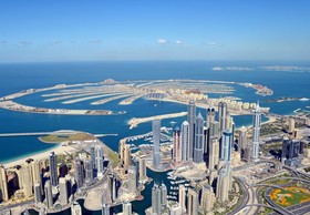 Dubai Marriott Harbour Hotel & Suites