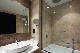 Four Points by Sheraton Production City, Dubai