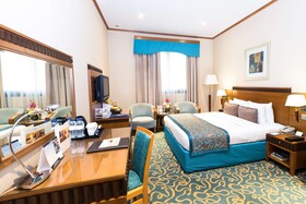 Orchid Hotel al Barsha