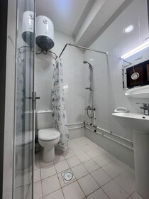Guest Inn Hotel Llc