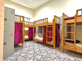 Hello Hostel