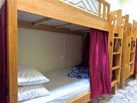Hello Hostel