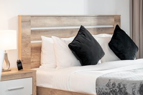 HiGuests - Marina Gate Jumeirah Living