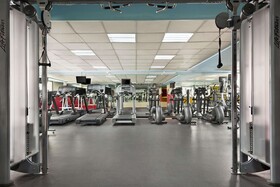 Howard Johnson Plaza by Wyndham Dubai Deira