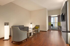 Howard Johnson Plaza by Wyndham Dubai Deira
