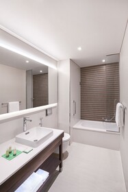 Hyatt Place Dubai/Wasl District Residences