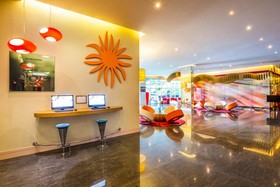 ibis Mall Avenue Dubai