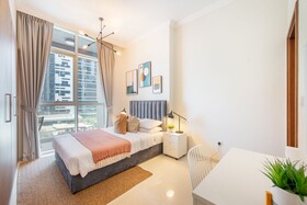 Luxe Apartments near Dubai Mall, Burj Khalifa - Pool, Gym, & Parking by Sojo Stay